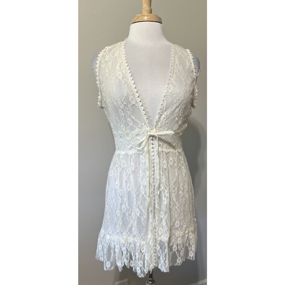 Sacred Threads Romantic Victorian Lace Daydream Vest Heart Ruffle Trim Tie Front